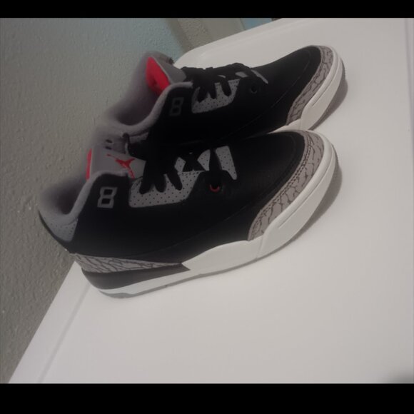 Jordan 3 Retro NWOT - Picture 1 of 5